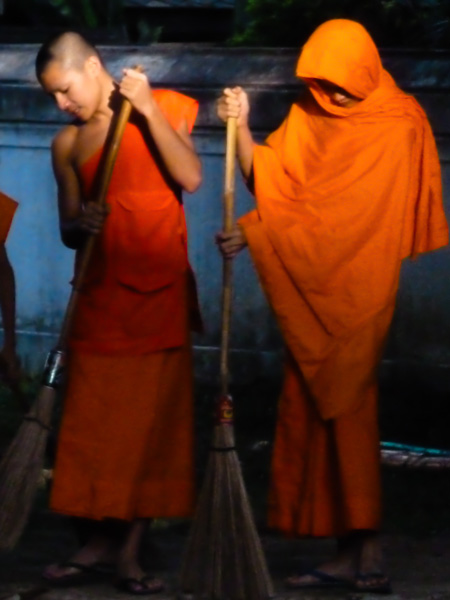 Laos monaci