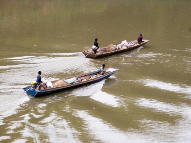 Laos fiume