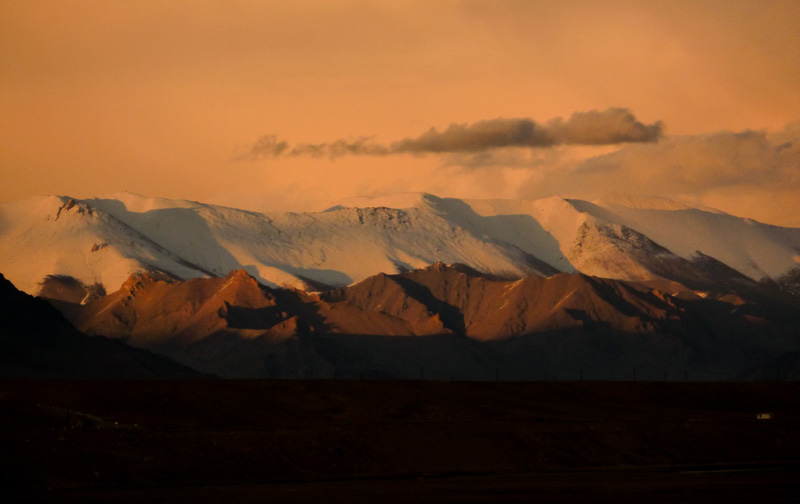 Tagikistan tramonto