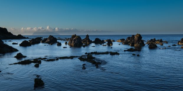 Viaggio a Flores e Corvo isole Azzorre scogli