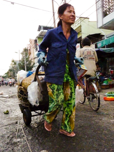 Vietnam donna
