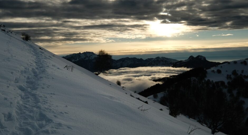 monte san primo sentiero ciaspole alba