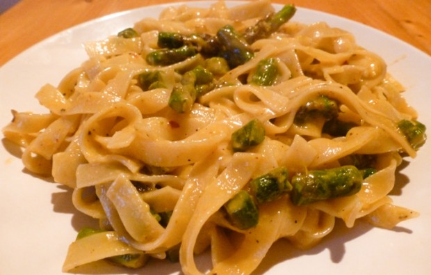 ricetta pasta alla carbonara asparagi